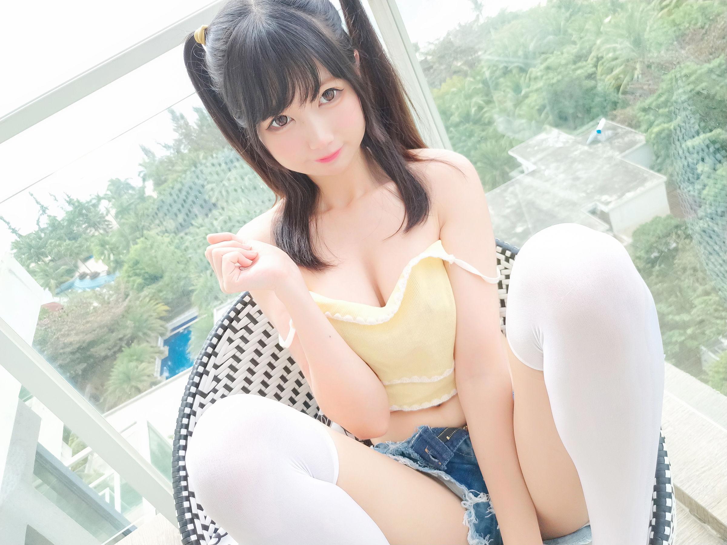 [COS福利] NAGISA魔物喵 – 海岛旅行自拍 写真套图(25)