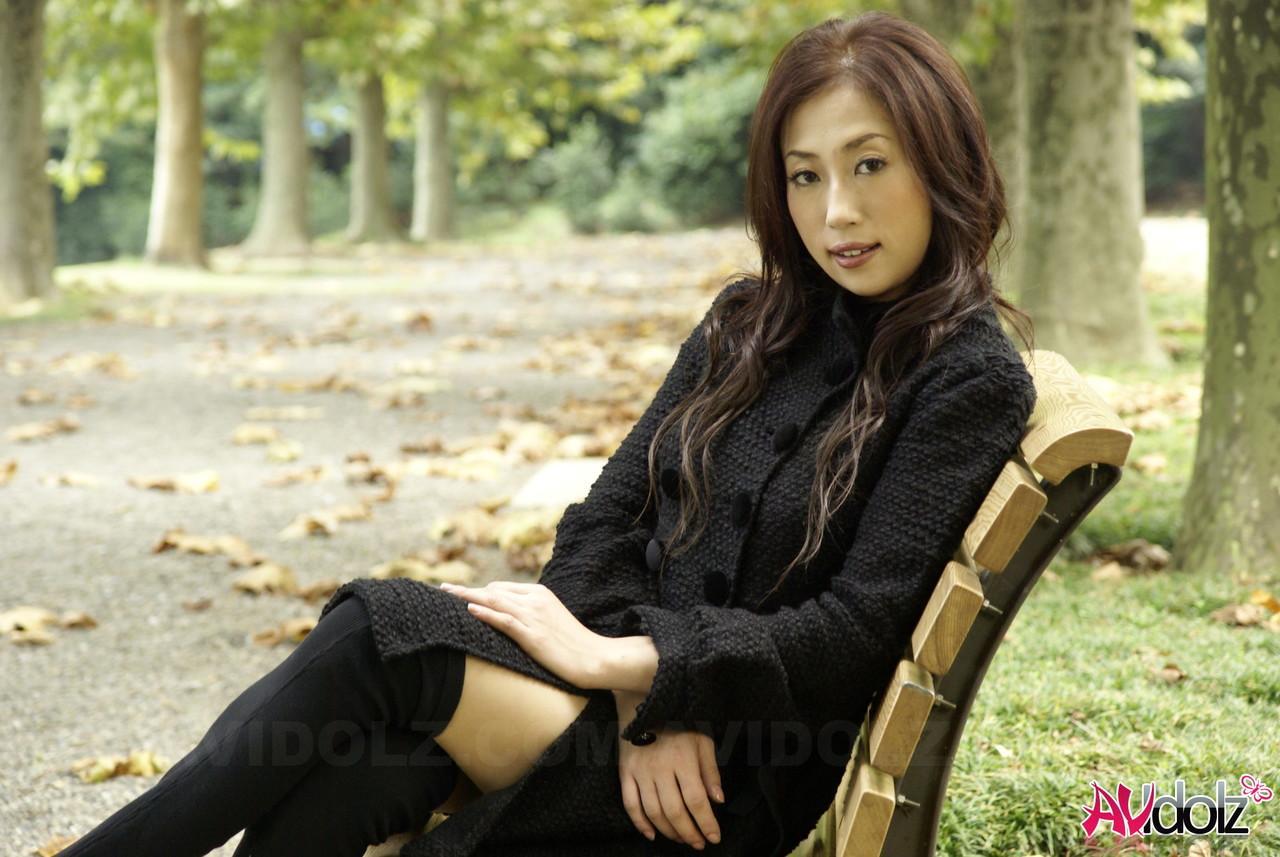 Fully clothed Japanese teen models in the park in black clothes and stockings(11)