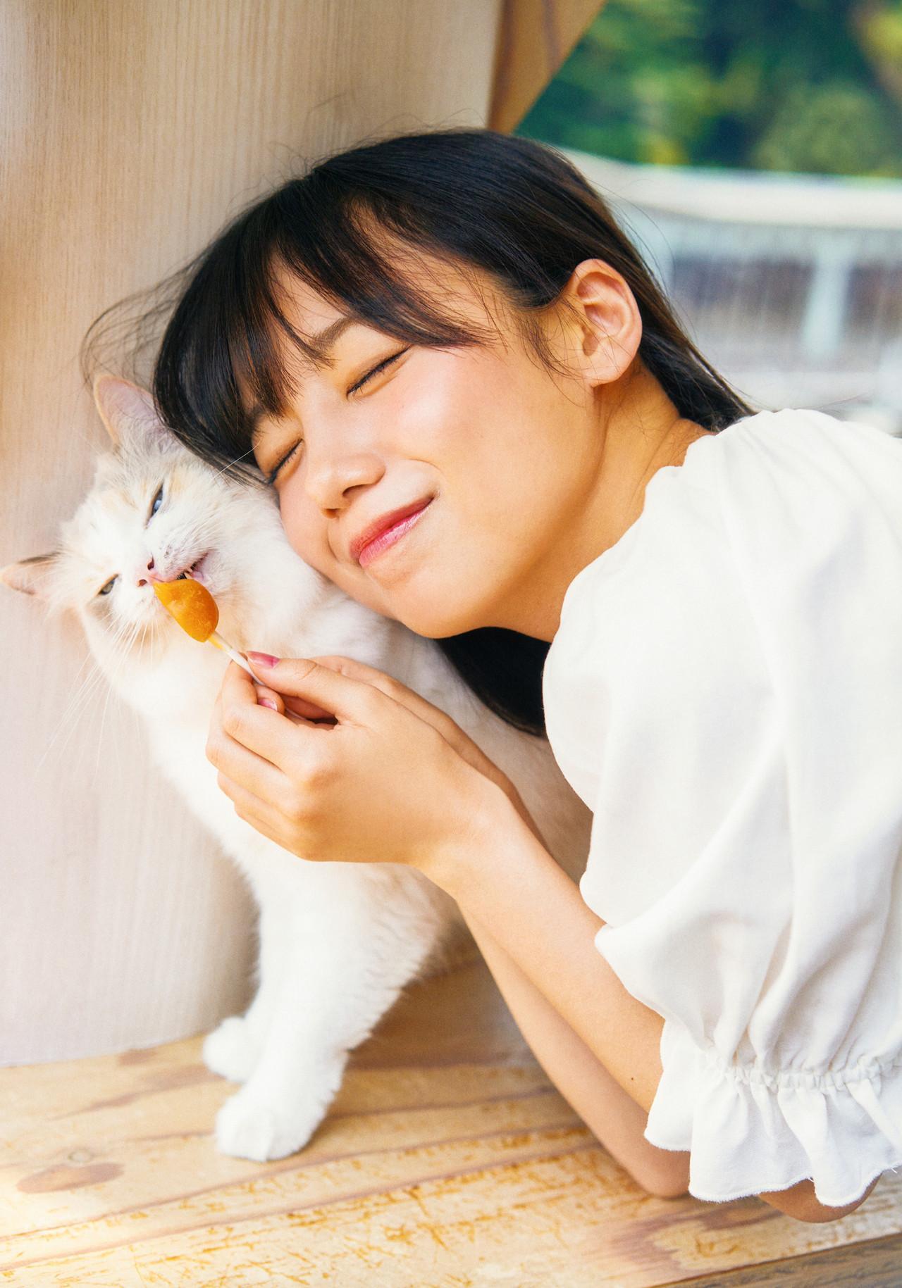 Kyoko Saito 齊藤京子, 1st 写真集 『とっておきの恋人』 Set.01(62)