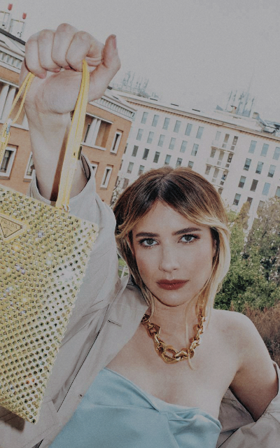 Emma Roberts Qw6Xnvqi_o