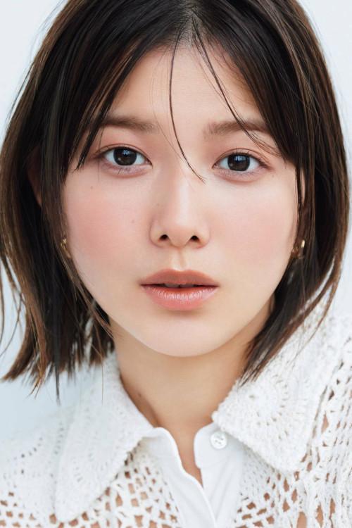 Risa Watanabe 渡邉理佐, NON-NO 2022.12 (メンズノンノ 2022年12月号)