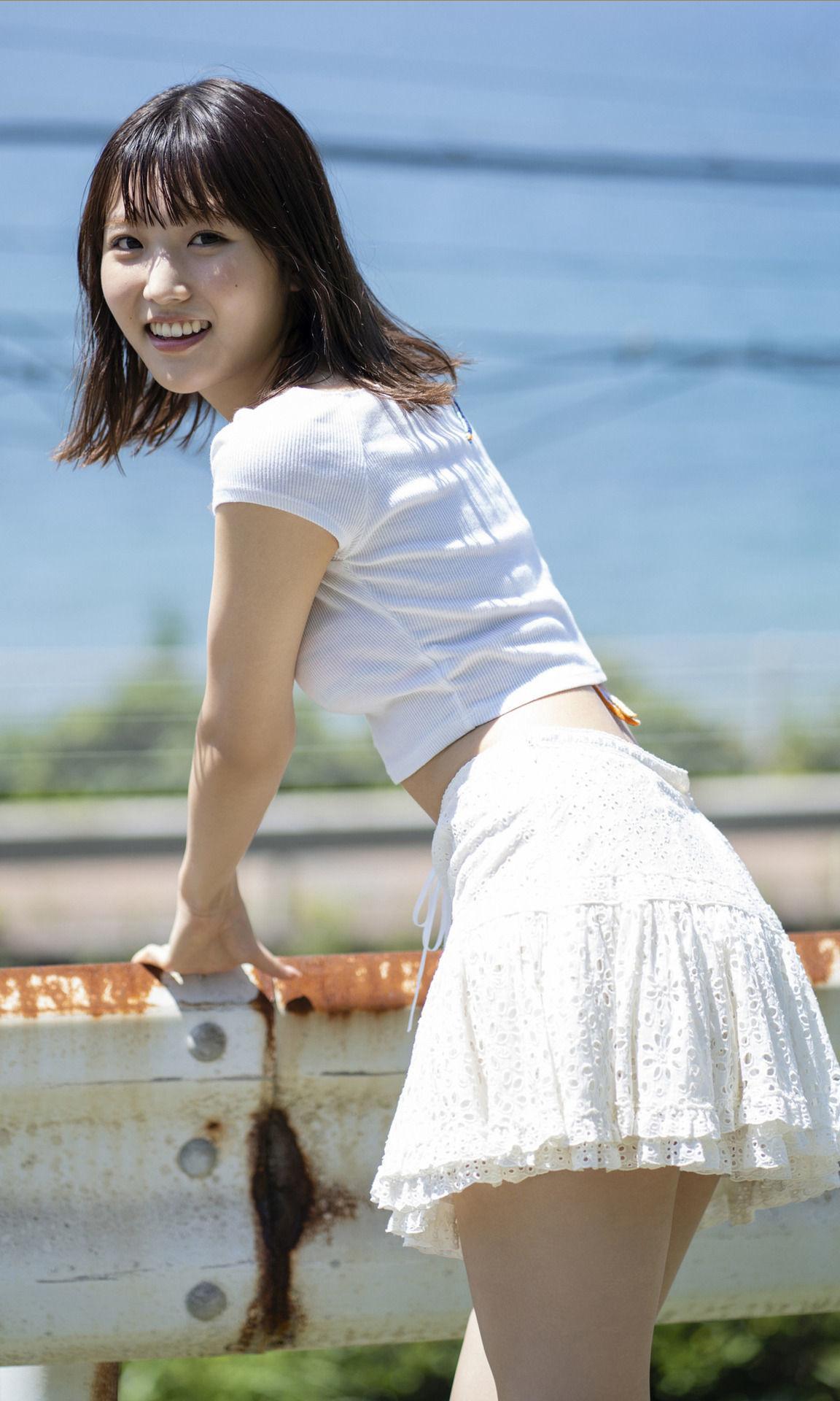 Remon Fujishiro 藤白れもん, 週プレ PHOTO BOOK 「出社0日で脱サラして夢見るアイドルに！！」 Set.02(3)