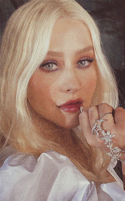 blondynka - Christina Aguilera YndR0Tqg_o