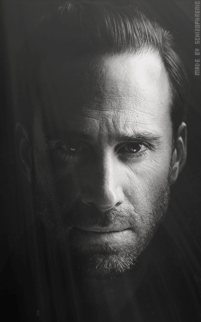 Joseph Fiennes RpQhF8N7_o