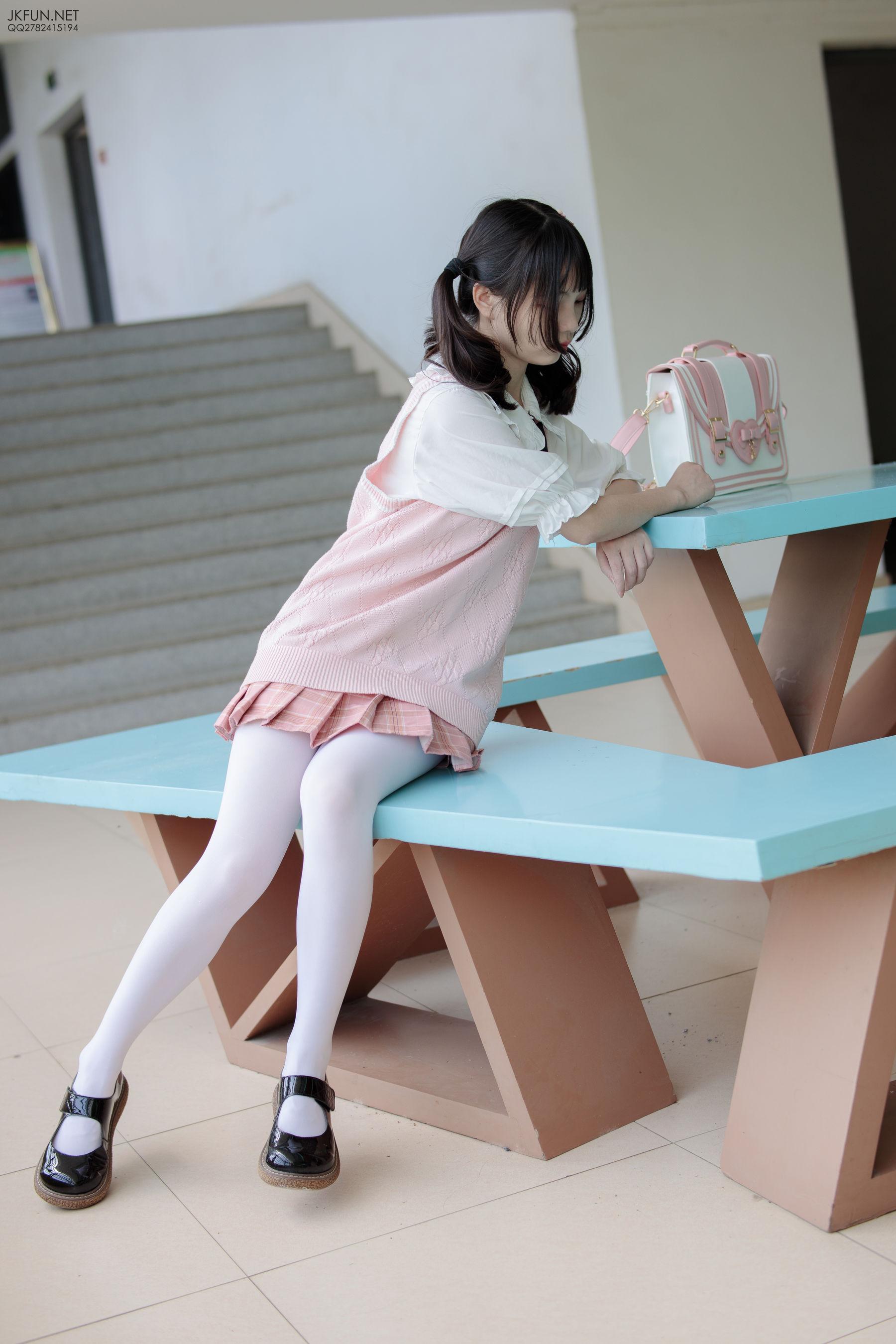 默陌《80D白丝》 [森萝财团] JKFUN-007 写真集(107)