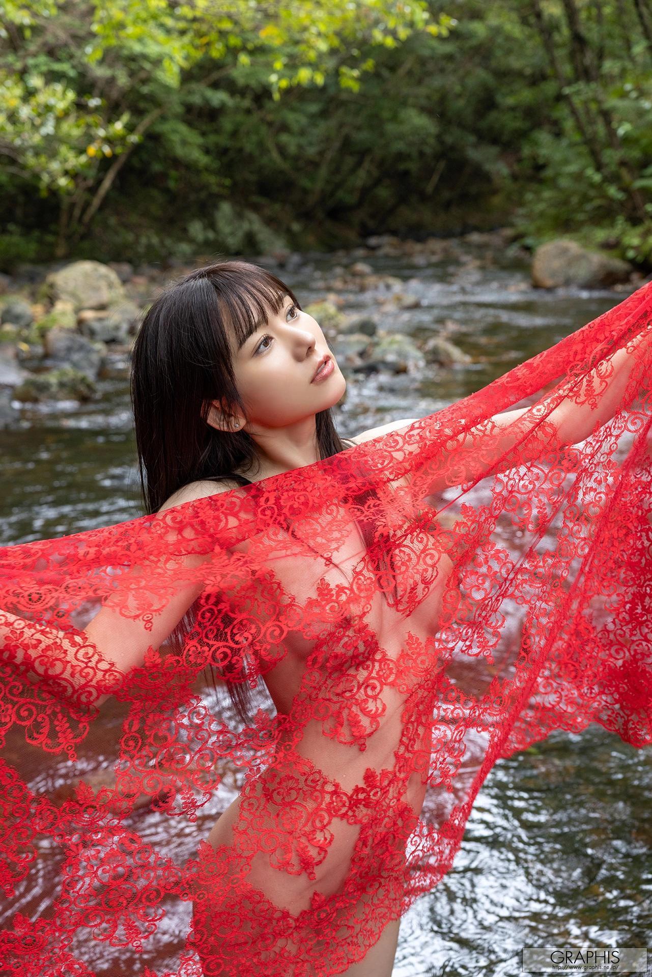 Mei Itsukaichi 五日市芽依, Graphis Special Gravure 「Vacation」 Vol.05(17)