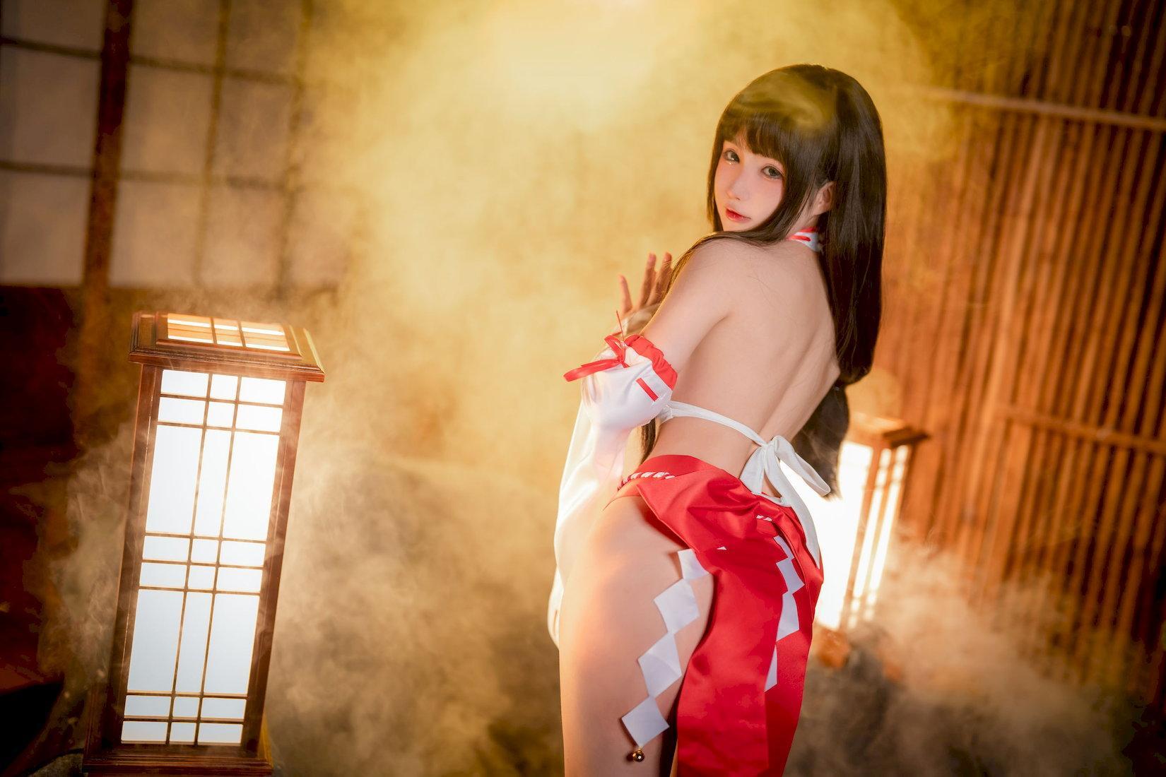 [福利女神cosplay] 桜井宁宁 - 纯洁巫女/61P(31)