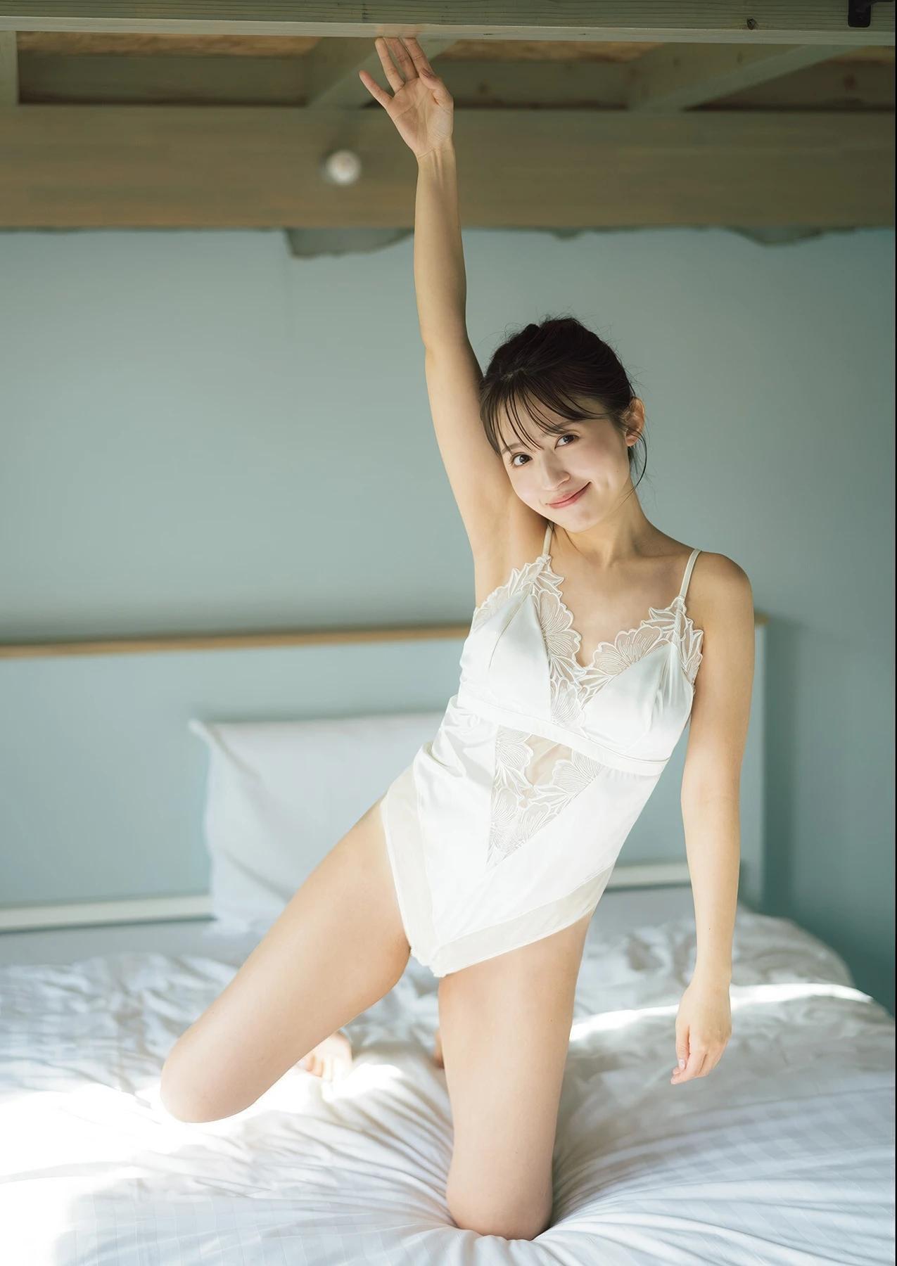 Rikako Aida 逢田梨香子, 写真集 「日々」 Set.02(36)