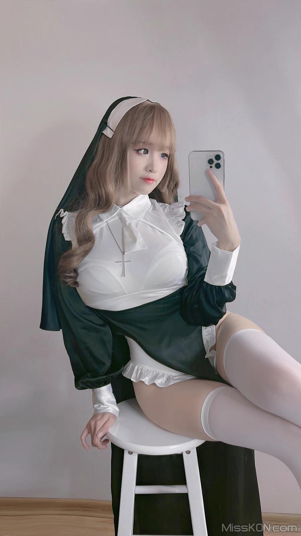 Coser@miko酱ww: mikoの白丝01 (241 photos)(232)