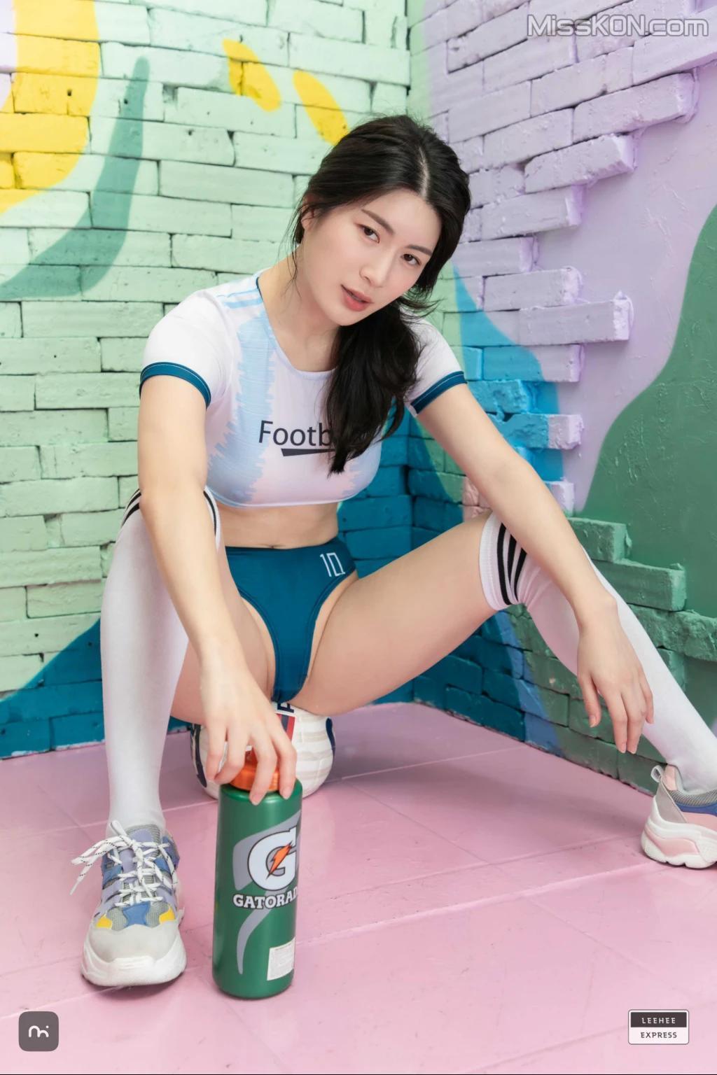 [LE] LERB-181: Min.E (민이) (85 photos)(38)