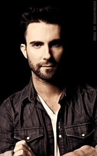 Adam Levine 464GOTlz_o