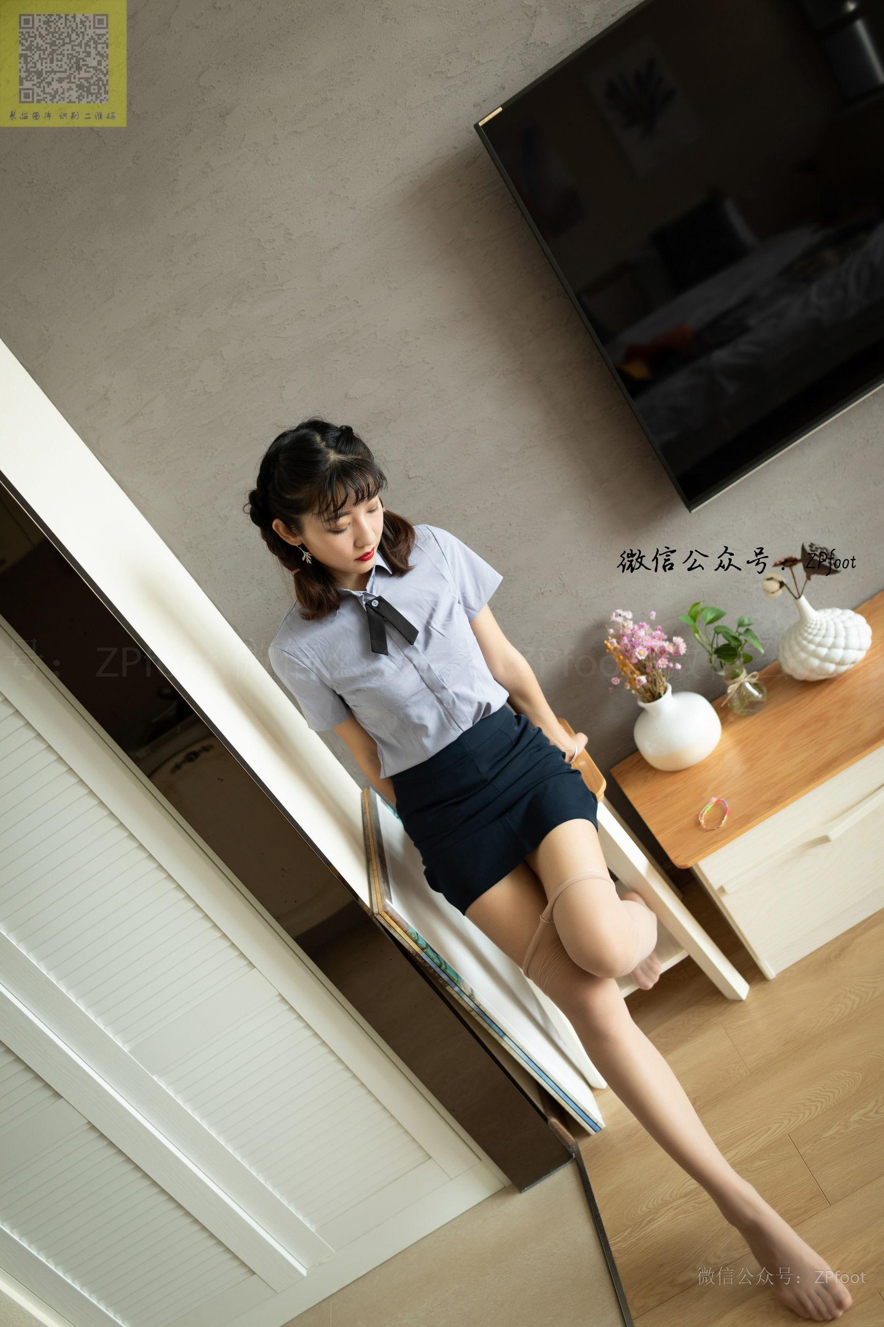 [山茶摄影LSS] NO.130 小雪 – 丝袜正装(39)