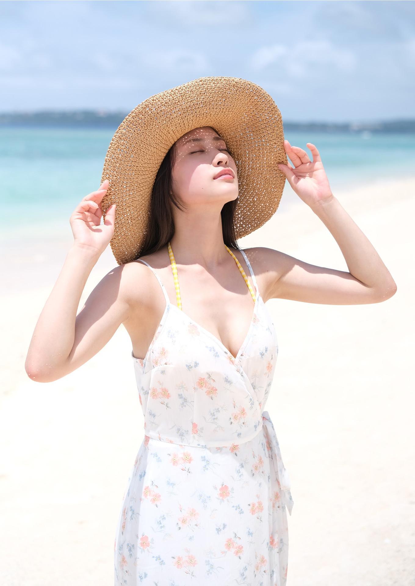 Ayano Sumida 澄田綾乃, 写真集 「花言葉な私、そしてあなたと」 Set.01(1)