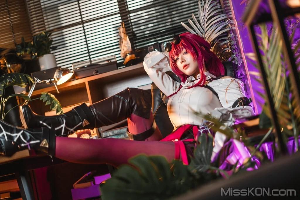 Coser@九言: 卡夫卡 (50 photos )(50)
