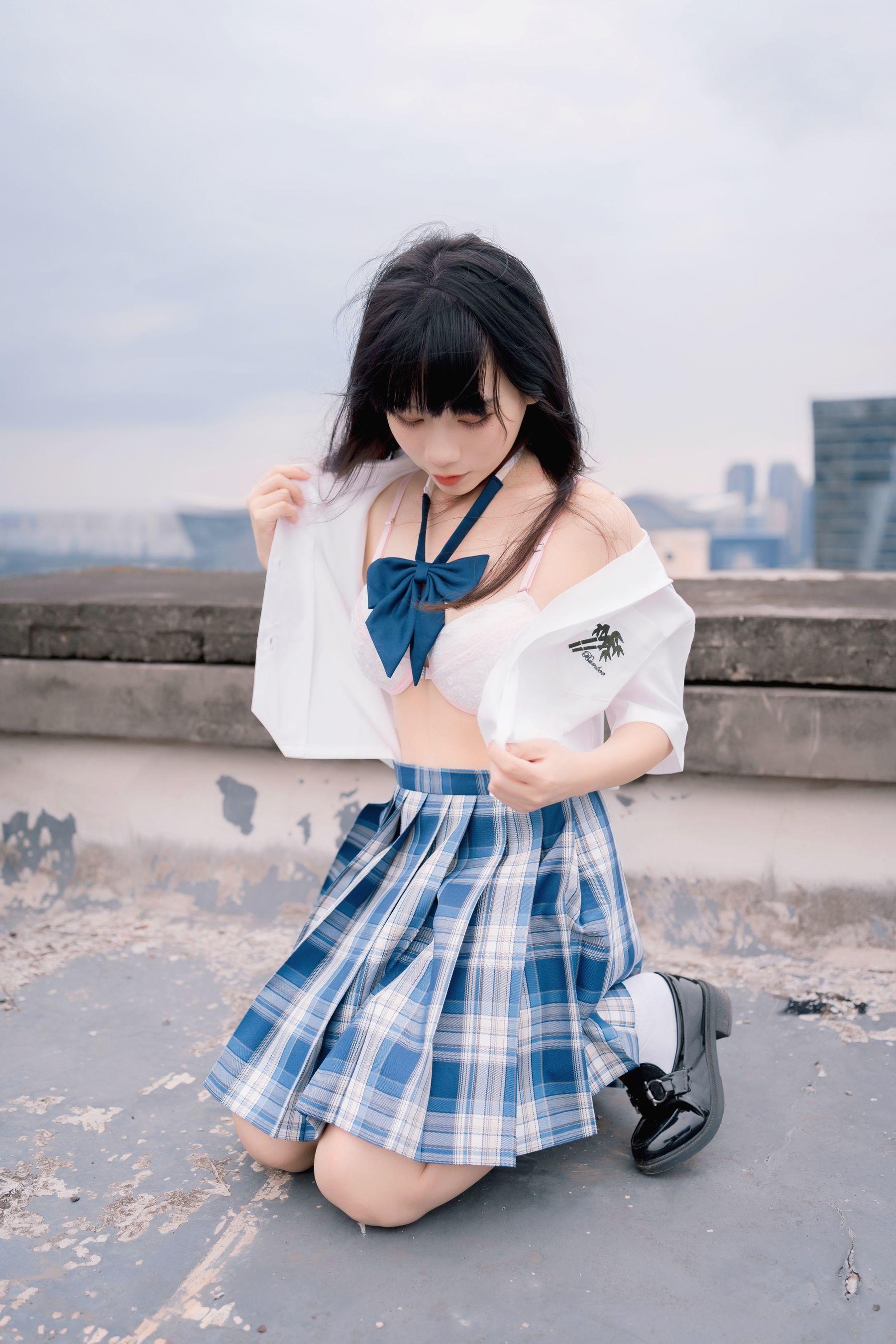 [网红COSER] usejan – 等风来 写真集(32)