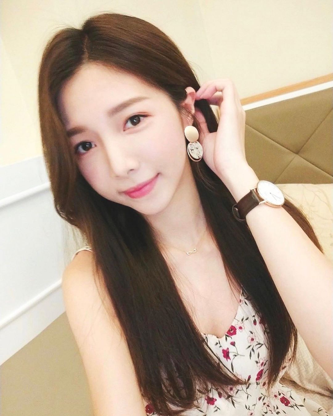 直播正妹—Aᴘʀɪʟ 蕭蕭 9t93Vacn o - 直播正妹—Aᴘʀɪʟ 蕭蕭