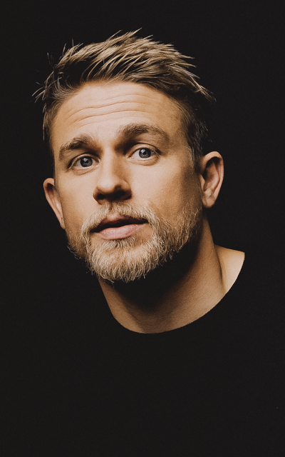 Charlie Hunnam - Page 2 PO7qNuWa_o