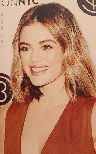 Lucy Hale GsLhWF1g_o