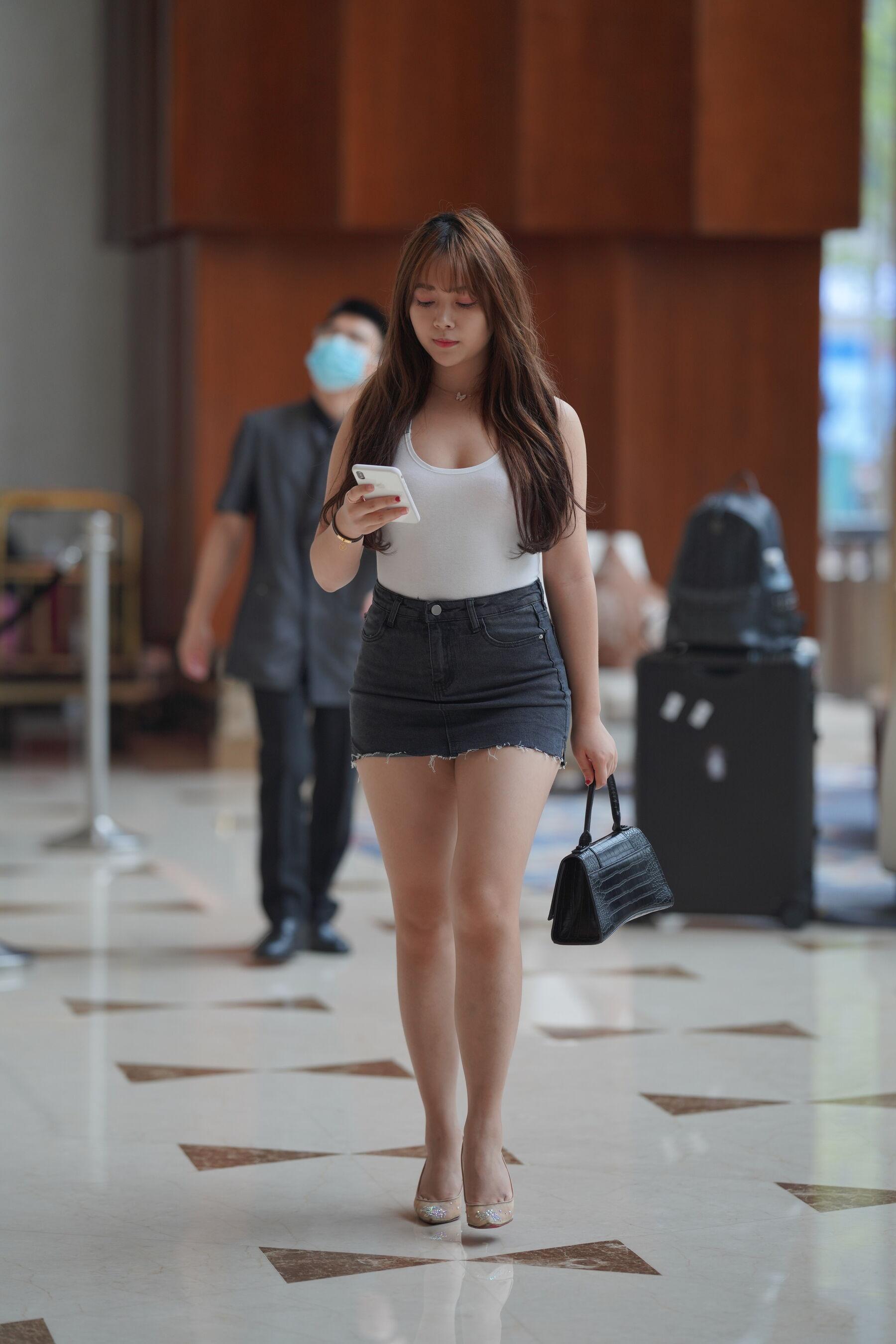 街拍 透明高跟热裤美女(459)