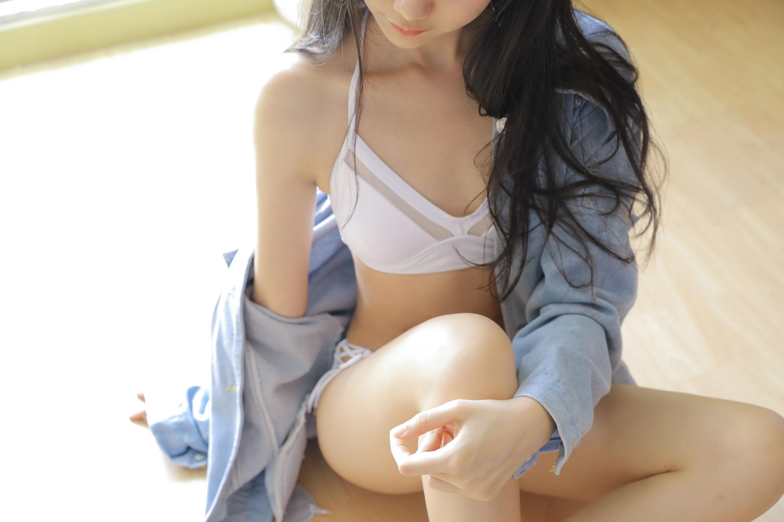 木绵绵OwO《绵相随 性感小可爱》 [COSER美女] 写真集(15)