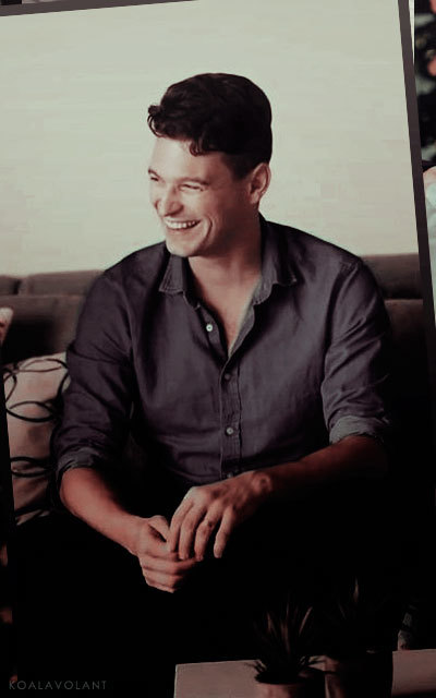 Bryan Dechart Avatars 200*320