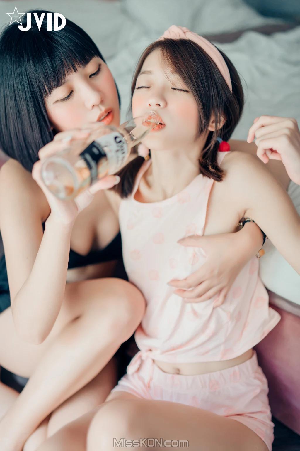 [JVID] 果宝宝 & 妍妍: 姐妹の体液 (197 photos )(128)