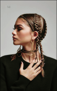 MJ-nek (Zendaya) Zwq3MvCf_o