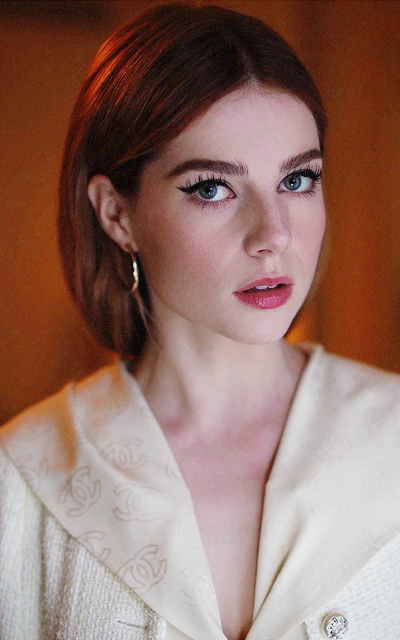 Lucy Boynton - Page 2 386wliZ3_o