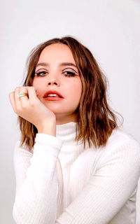 Bailee Madison AXDYLHDF_o