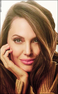 Angelina Jolie PkqDlccp_o