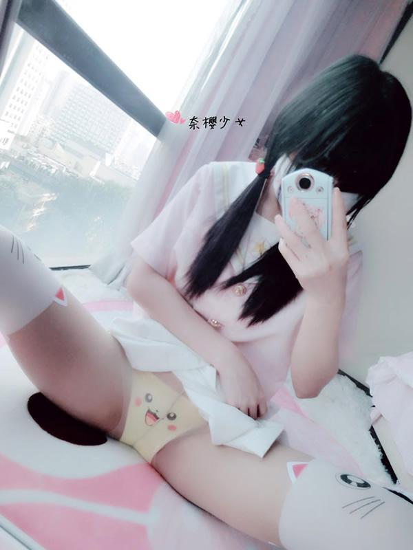 网络红人奈樱少女室内无圣光露出套图(16)