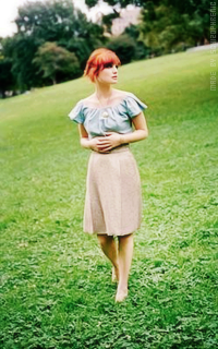 Alison Sudol BLHTH2cF_o