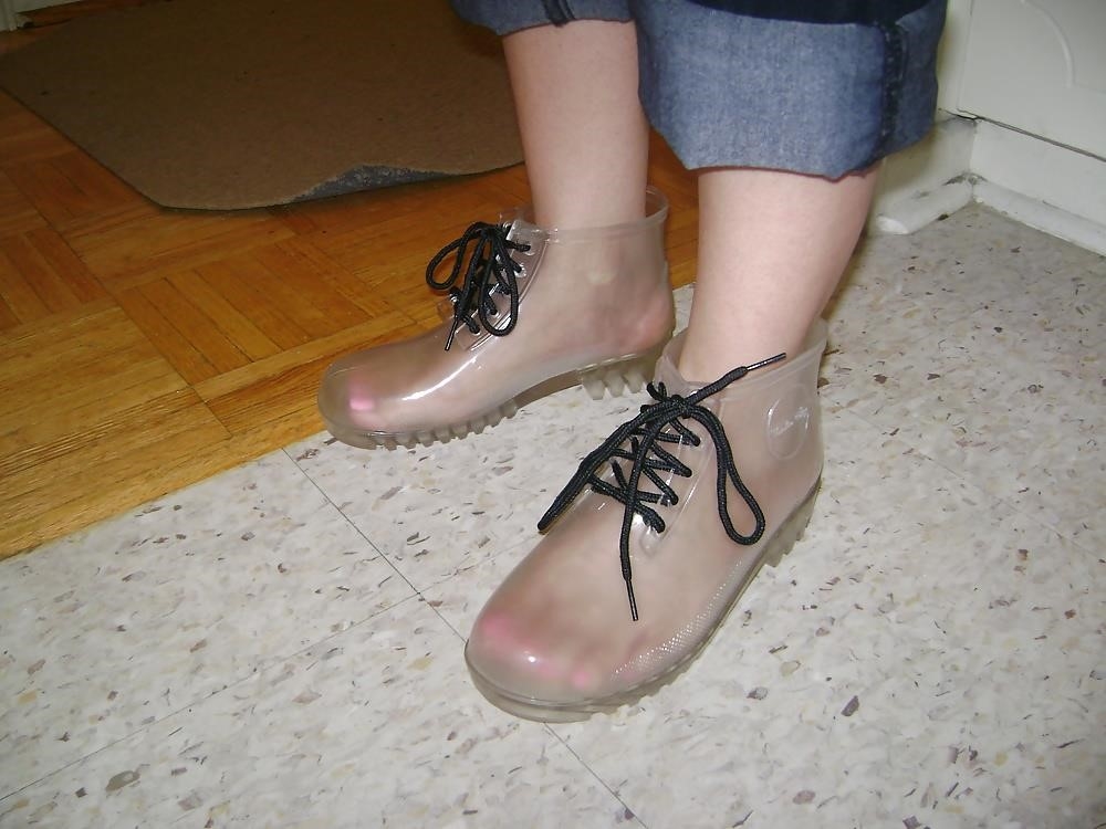 Sorel heel rain boots-6623