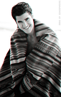 Darren Criss CojyfKZm_o