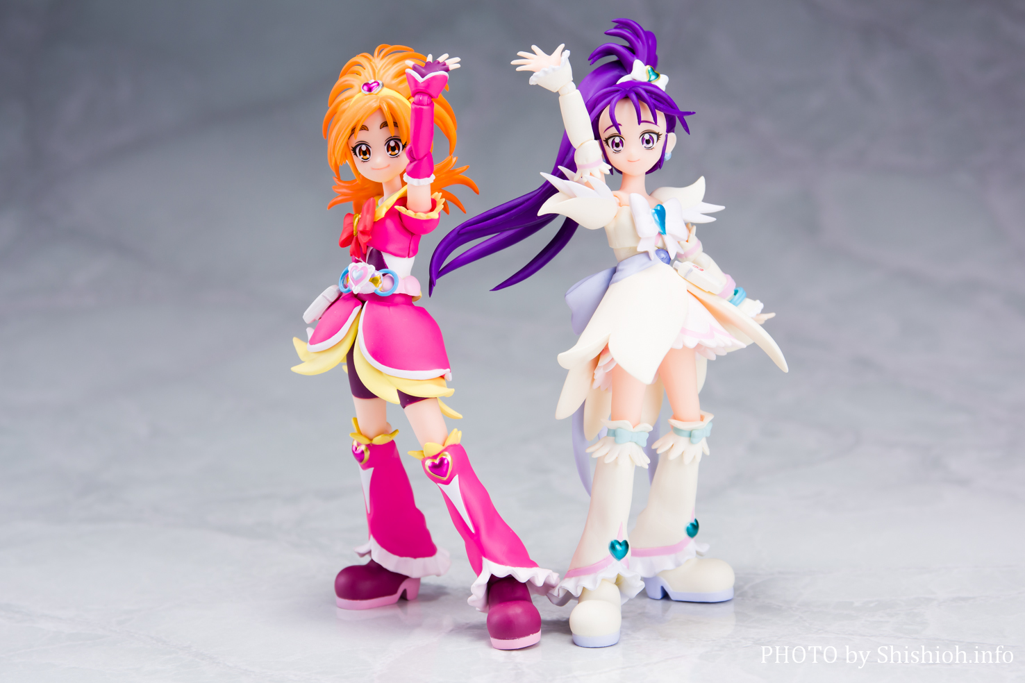 Precure - S.H. Figuarts (Bandai) (récapitulatif des sorties post 1 page 1) - Page 4 BnHUoDQk_o