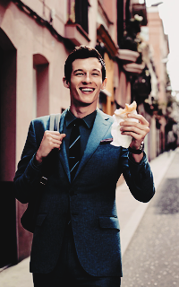 Callum Turner  MNhkAbu9_o