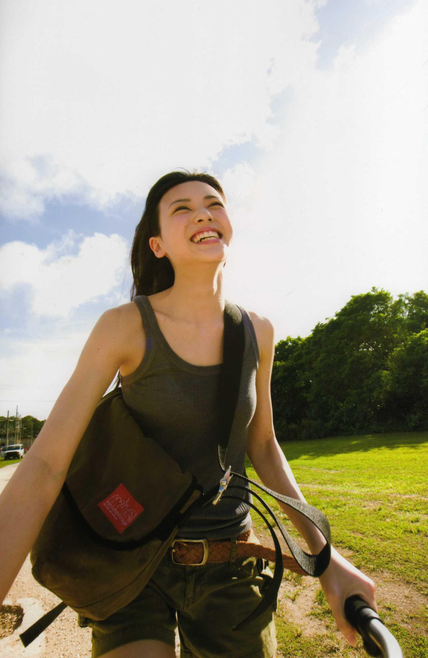 Maimi Yajima 矢島舞美 [PhotoBook] 写真集(11)