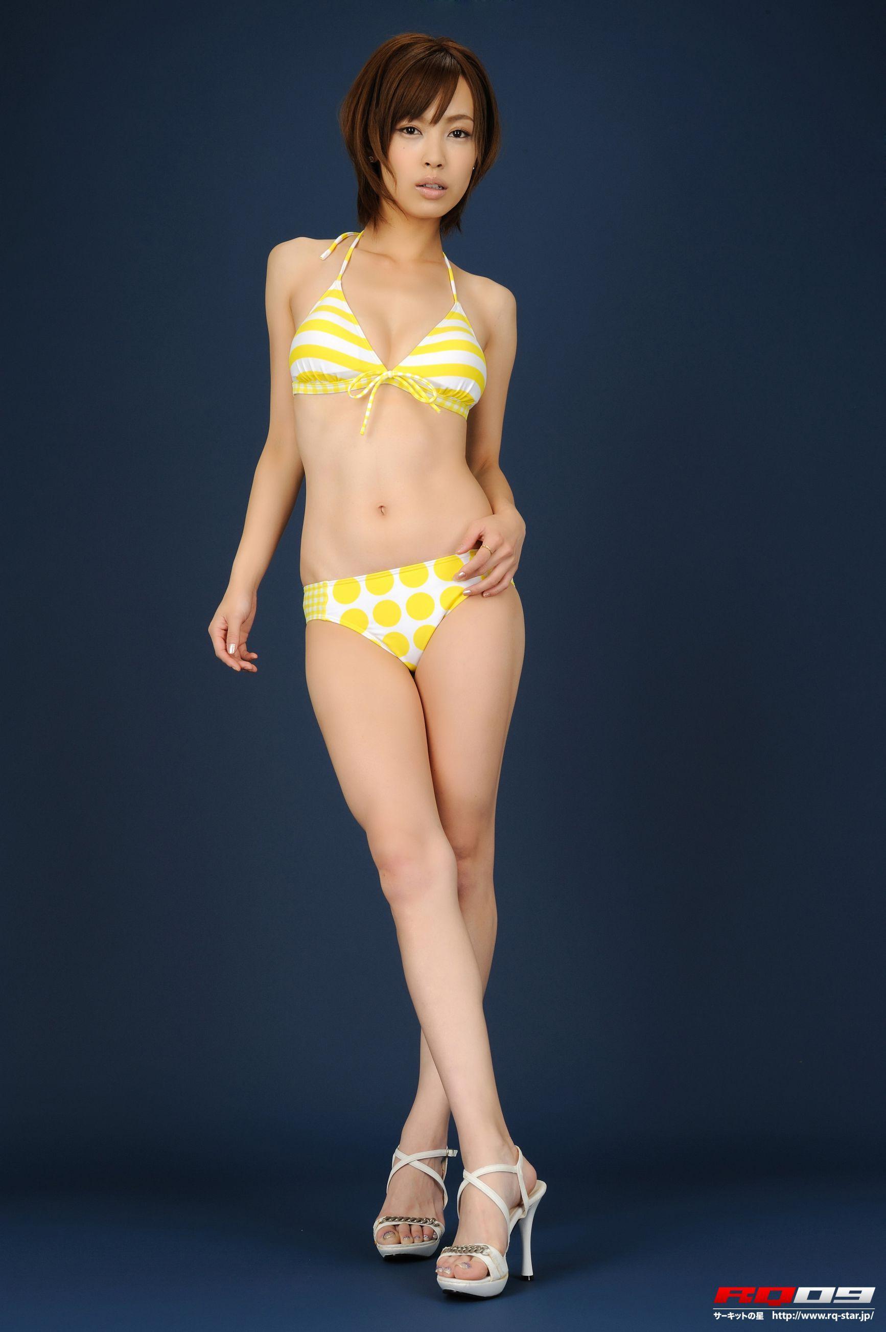 [RQ-STAR] NO.00185 Izumi Morita 森田泉美 Swim Suits 写真集(5)