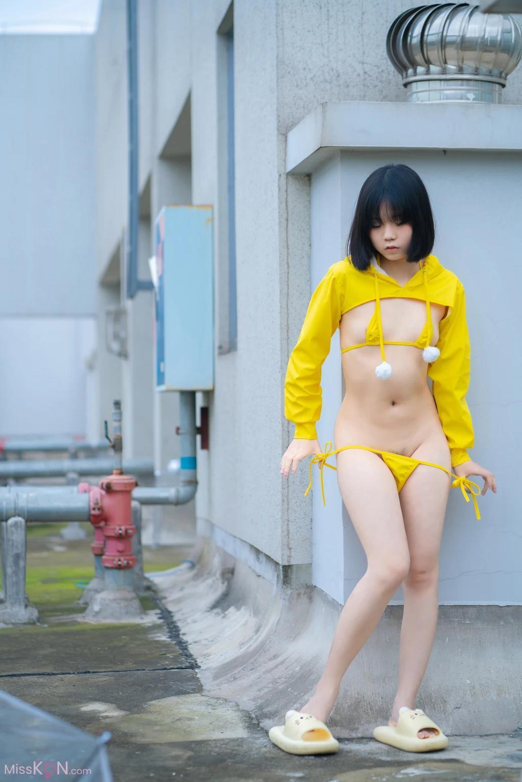 Coser@一只小栗奈: 天台小雨衣 (169 photos )(28)
