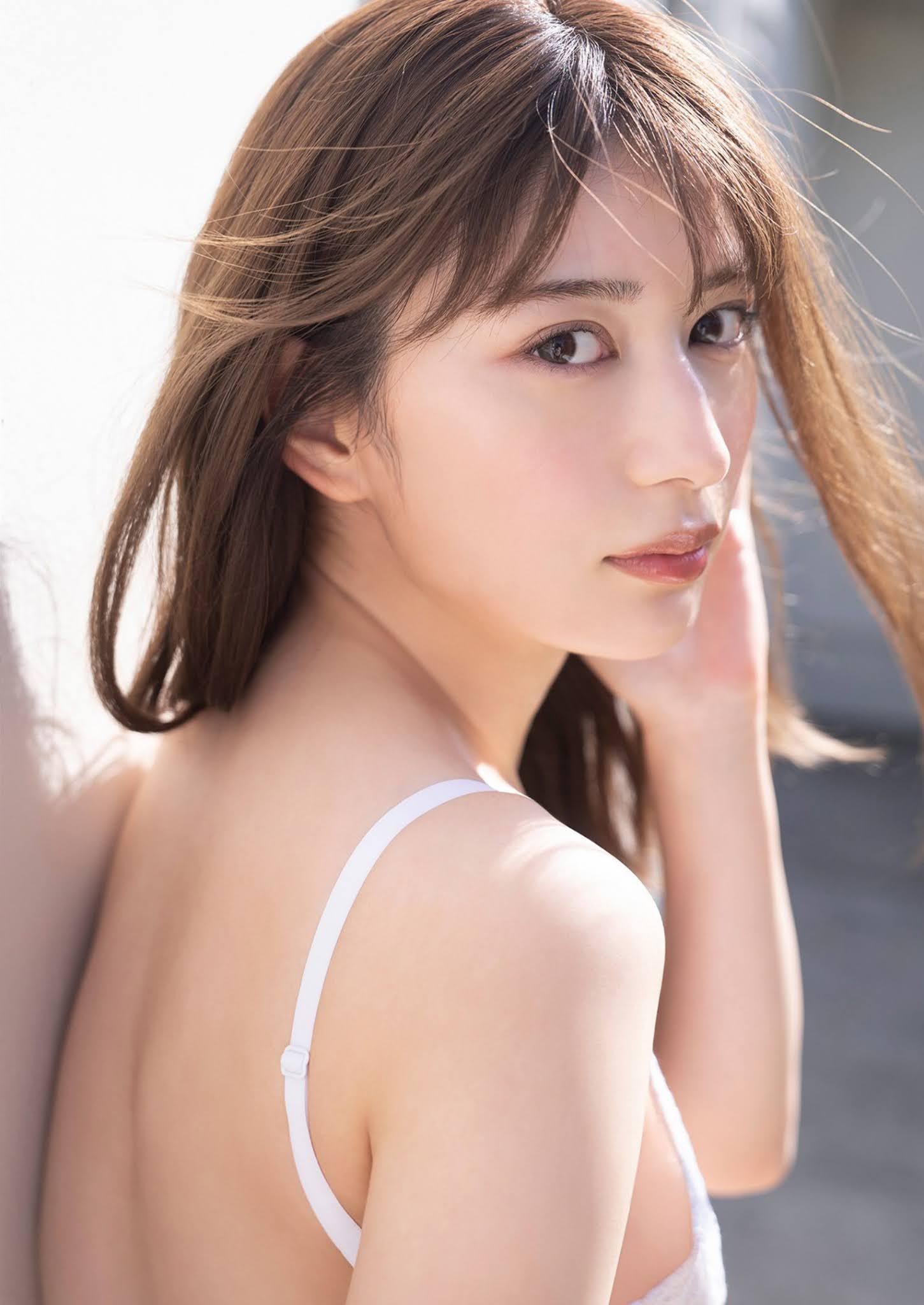 Risa Yukihira 雪平莉左, Young Jump 2021 No.16 (ヤングジャンプ 2021年16号)(9)