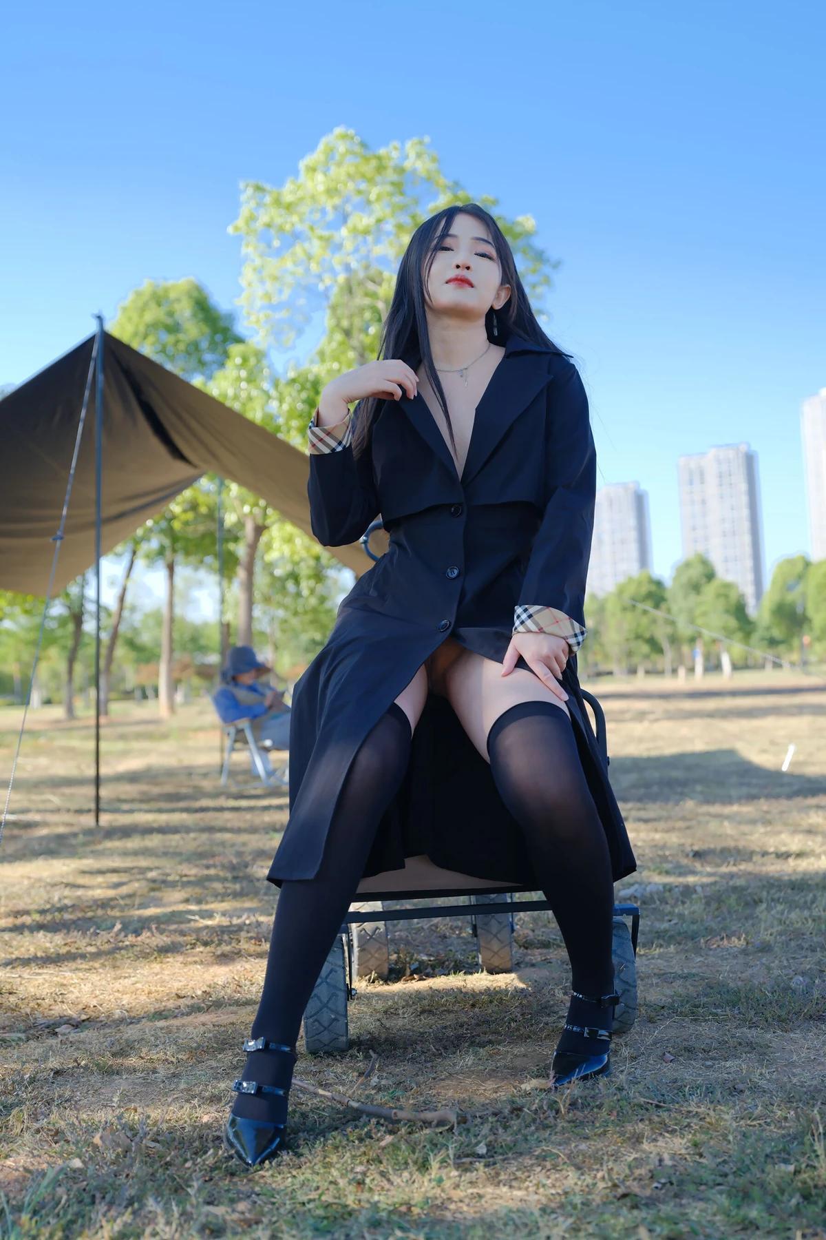 小泽 – 黑丝御姐 户外露出 Set.02(7)