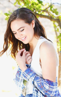 Bailee Madison 94A9sBQa_o