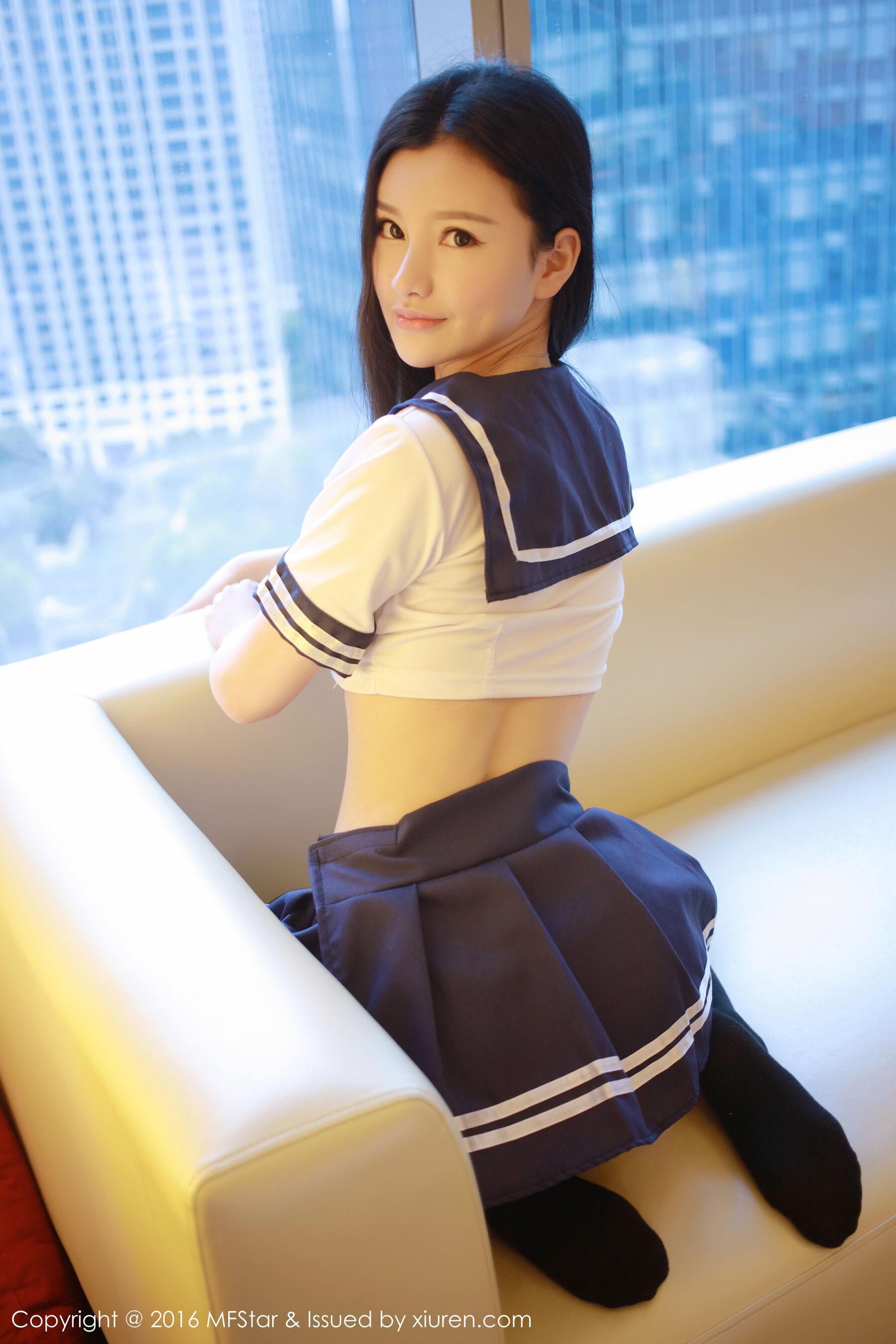 模范学院 Vol. 0081 姗姗就打奥特曼(21)