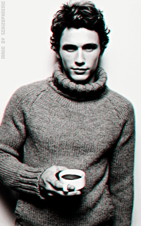 James Franco IHhRKvcA_o