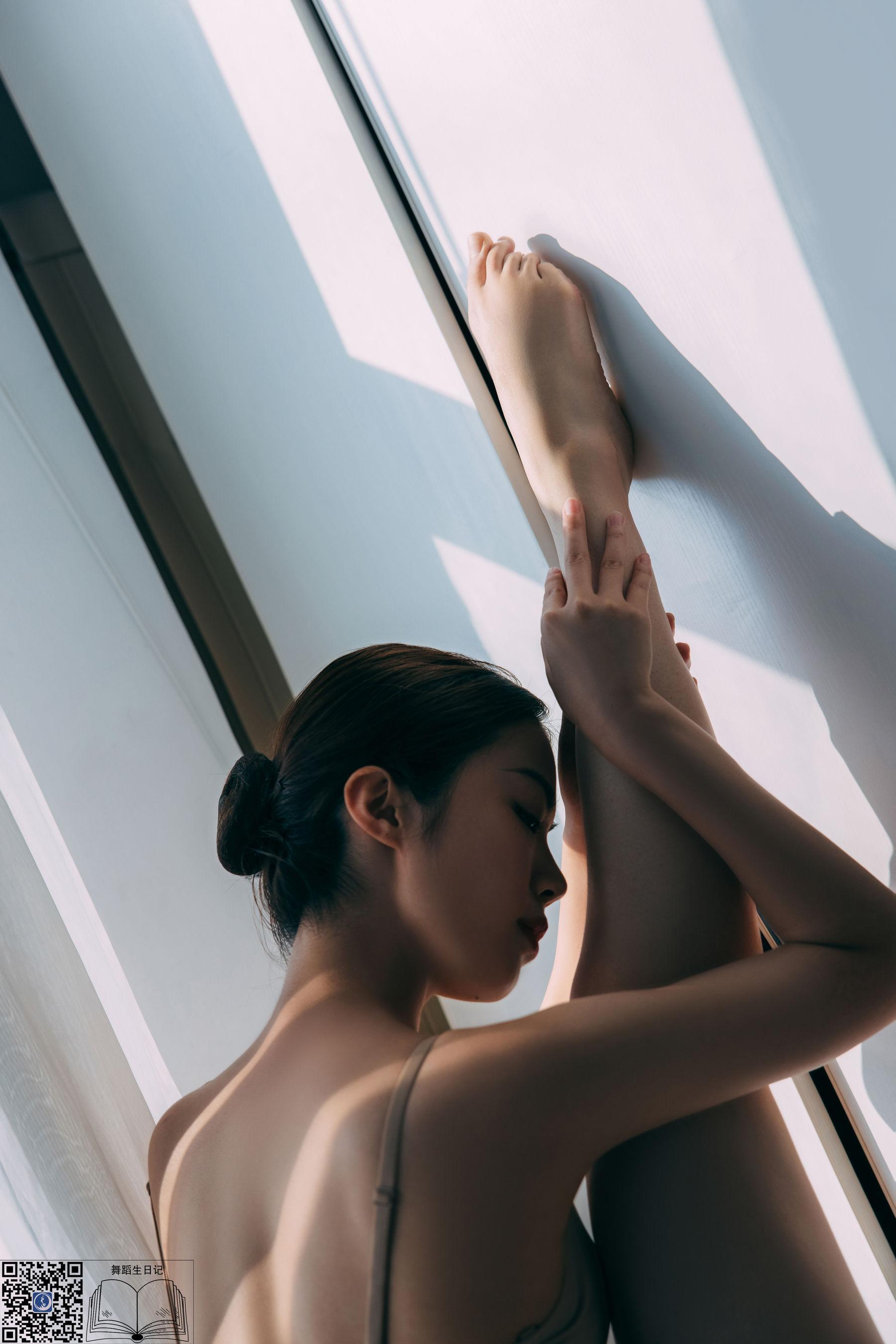 [GALLI嘉丽] 舞蹈生日记 – 003 蒋新怡 写真套图(25)