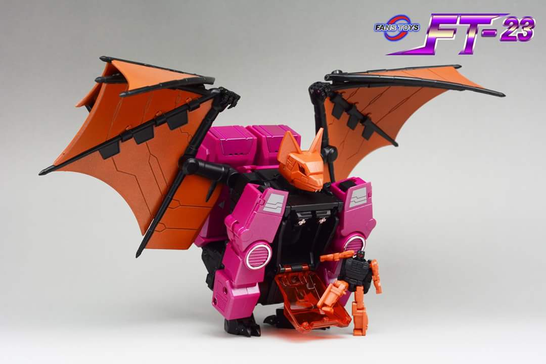 [Fanstoys] Produit Tiers - Headmasters - aka FT-18 Luspus, FT-23 Dracula, FT-51 Chomp - Page 2 MVRqnJp3_o