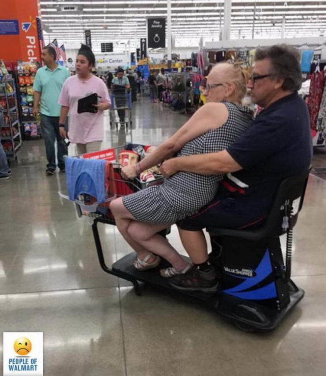 WALMART PEOPLE 3 KQFAr2Db_o