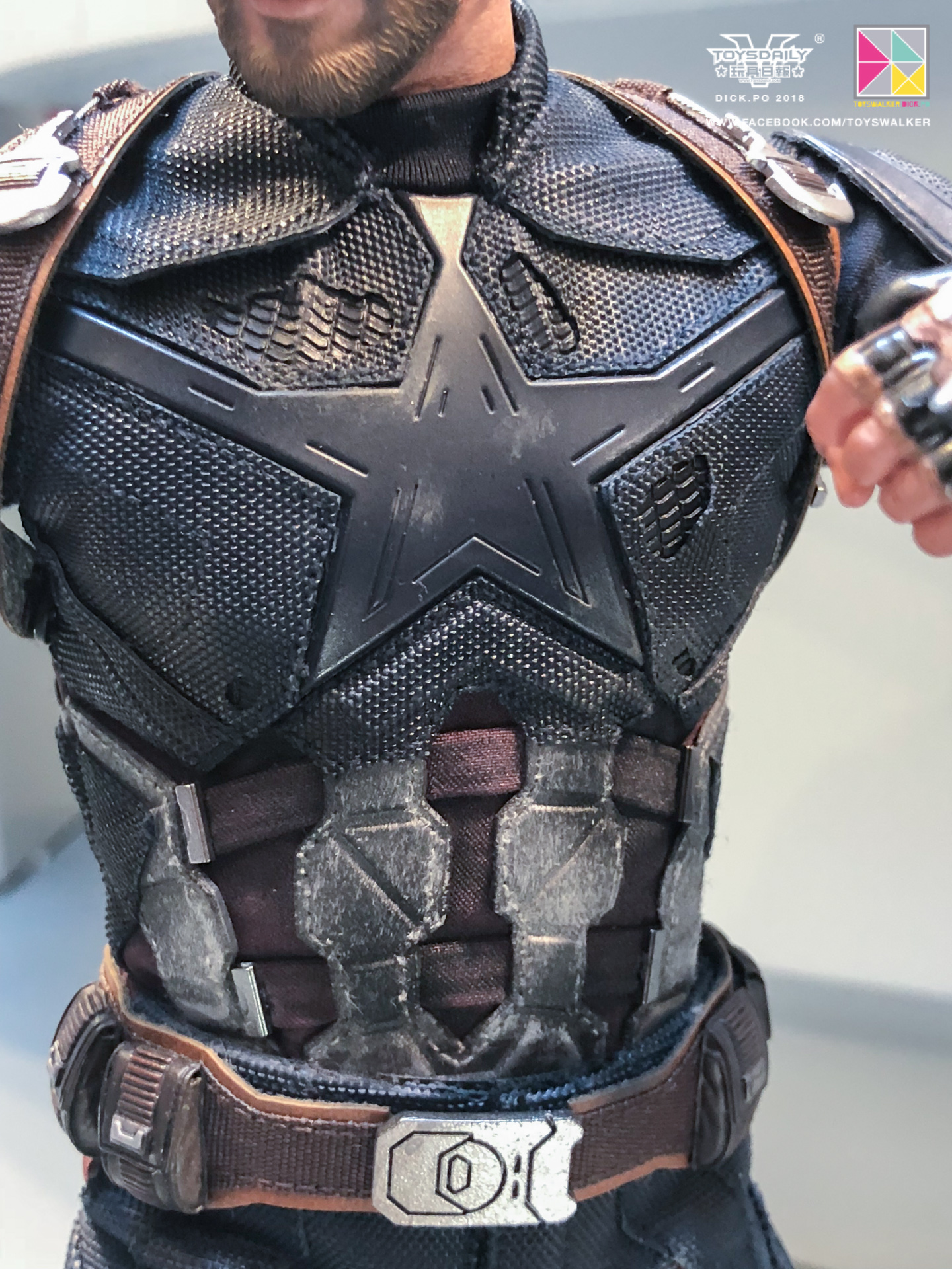 Exhibition Hot Toys : Avengers - Infinity Wars  Wchlyk6n_o