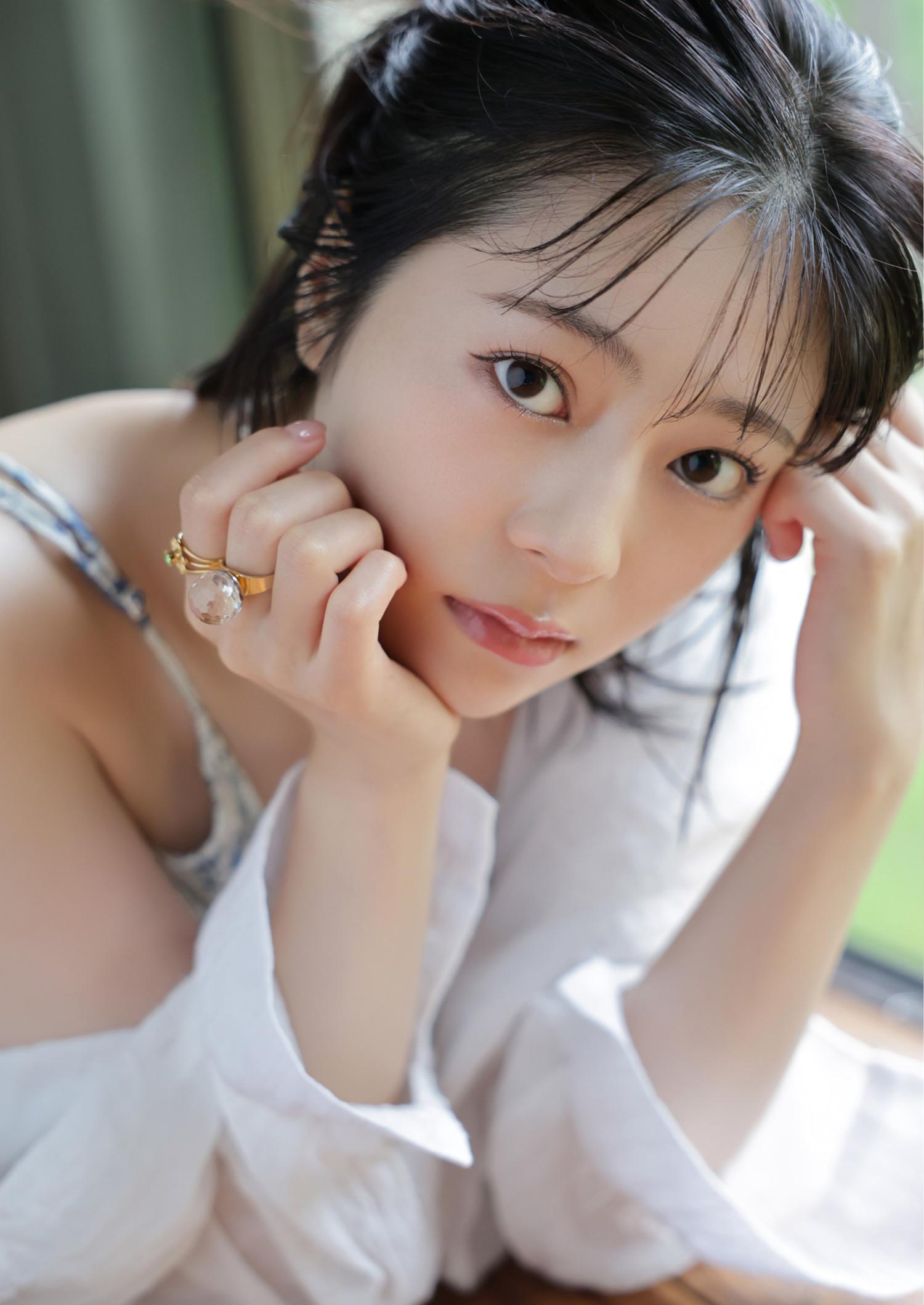 Yume Takeuchi 竹内夢, Young Jump 2025 No.38 (ヤングジャンプ 2025年38号)(9)