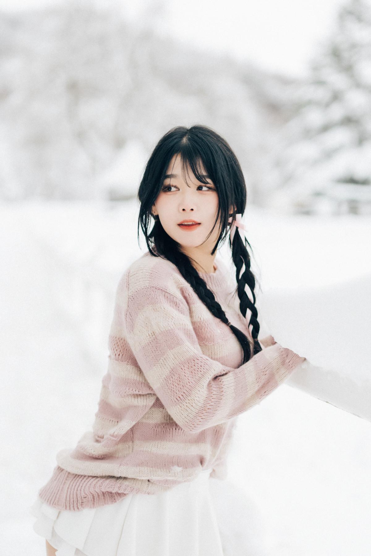 ZIA.Kwon 권지아, [Loozy] Snow Girl Set.01(17)